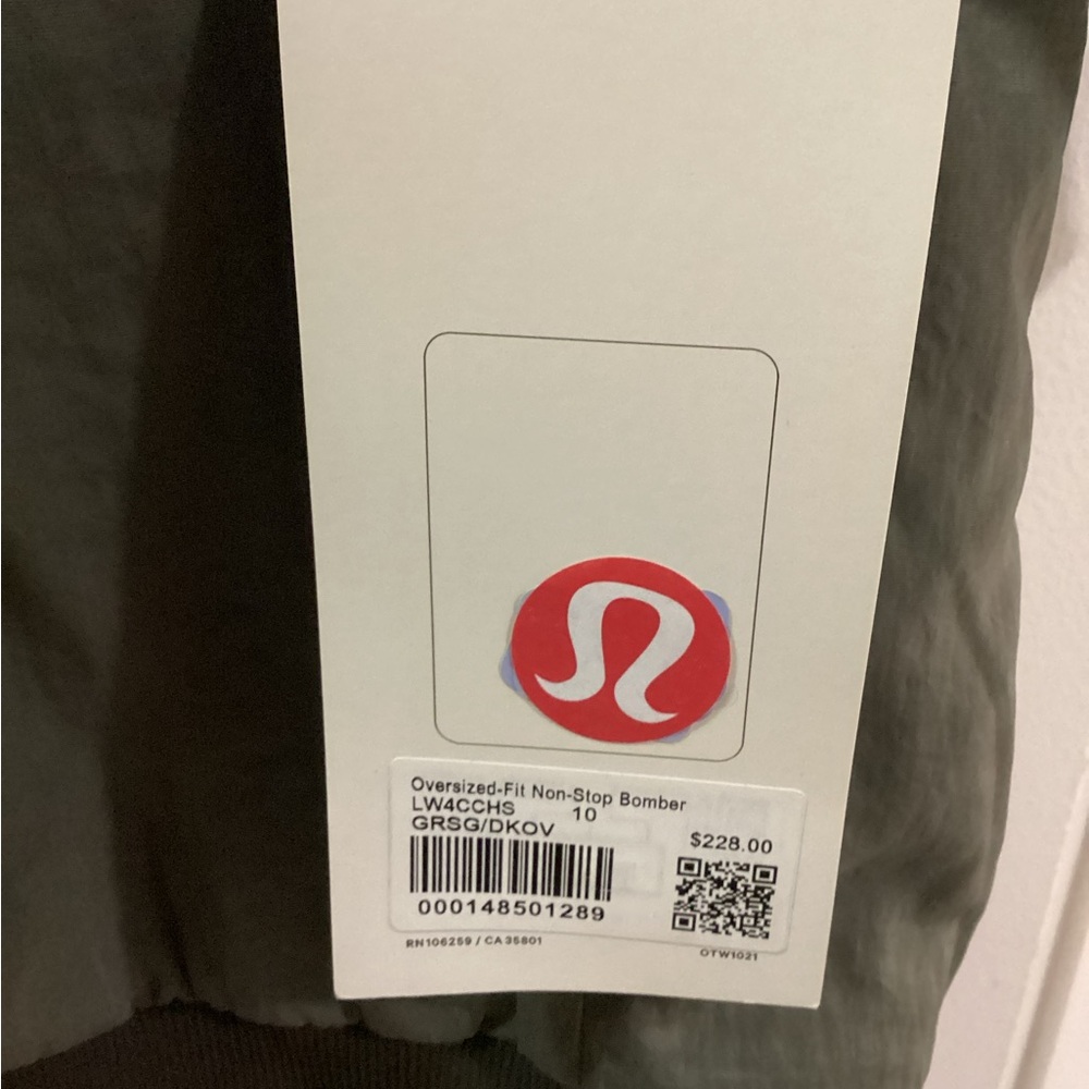 LuLuLemon Oversized Fit Nonstop Olive Bomber Jacket 10 - Picture 6 of 9